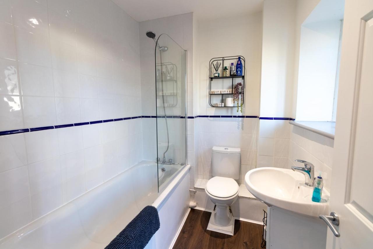 Spacious And Light Flat In Clapham Londyn Zewnętrze zdjęcie